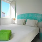 Aloha House H Nyaraló