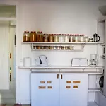 Aloha House H Nyaraló *