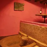 Aloha House H Nyaraló *