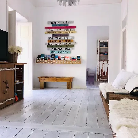 Aloha House H Semesterbostad