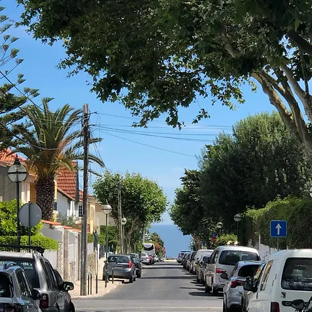 Aloha House H * Carcavelos (Lisbon)