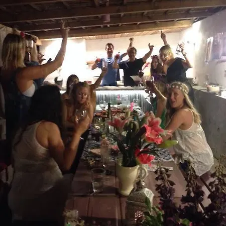 Aloha House H Carcavelos (Lisbon)